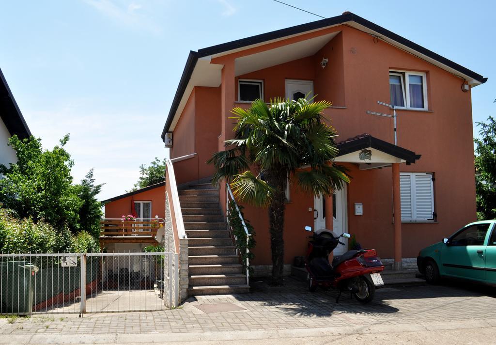 Apartments Val Umag Exterior photo